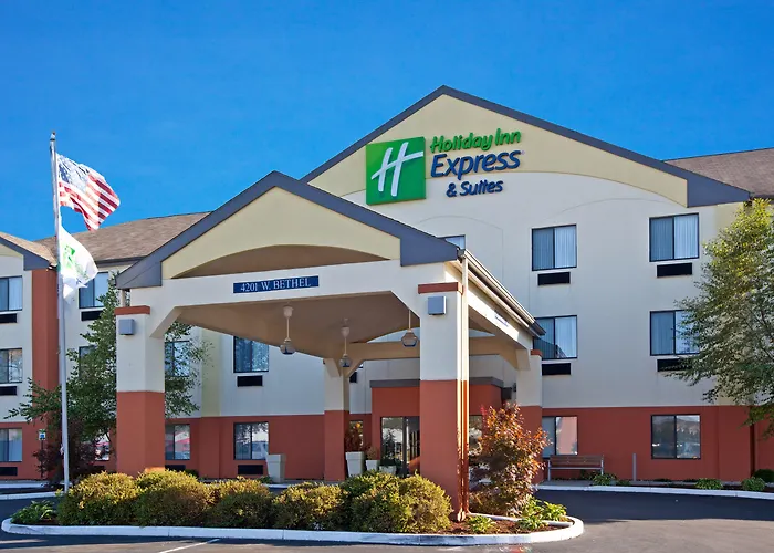 Holiday Inn Express&Suites - Muncie