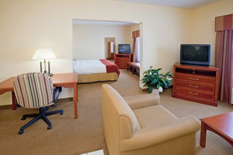 Express & - By Ihg